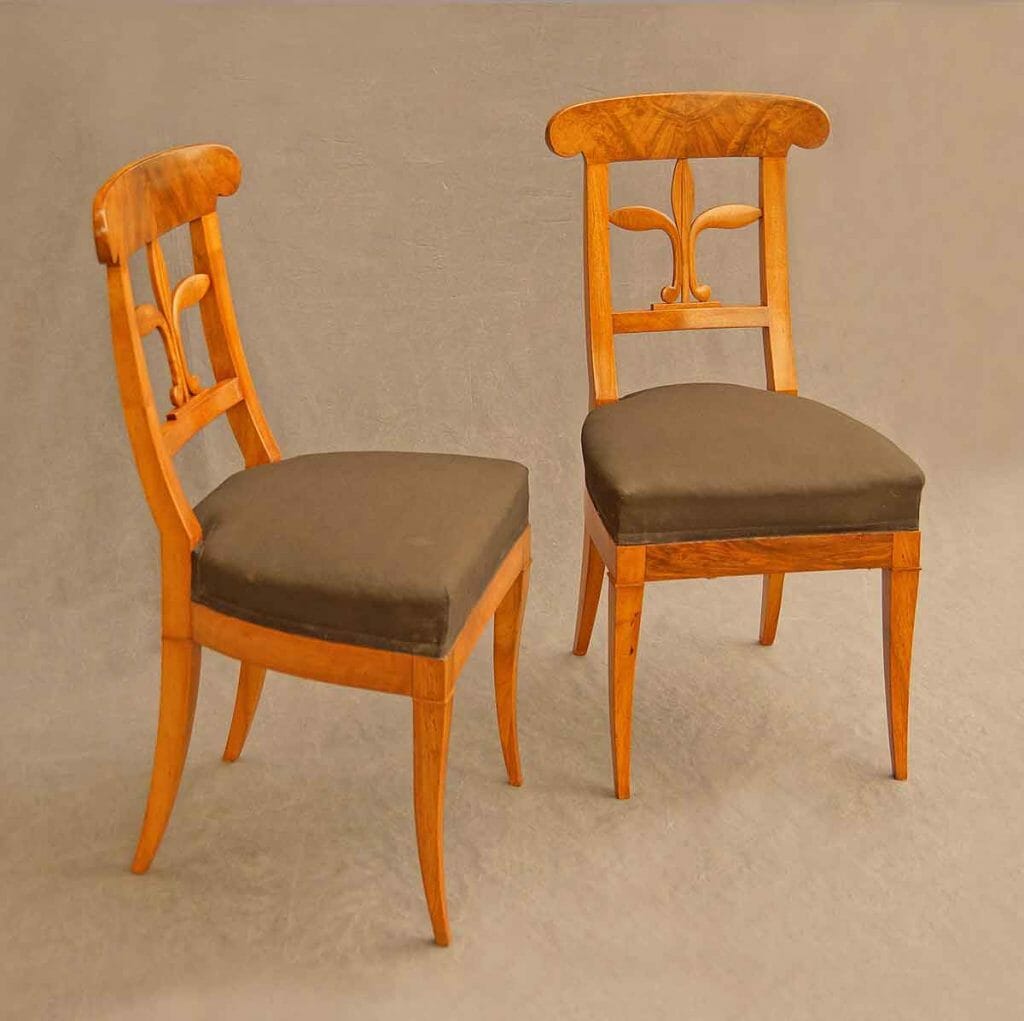 Biedermeier-Stühle