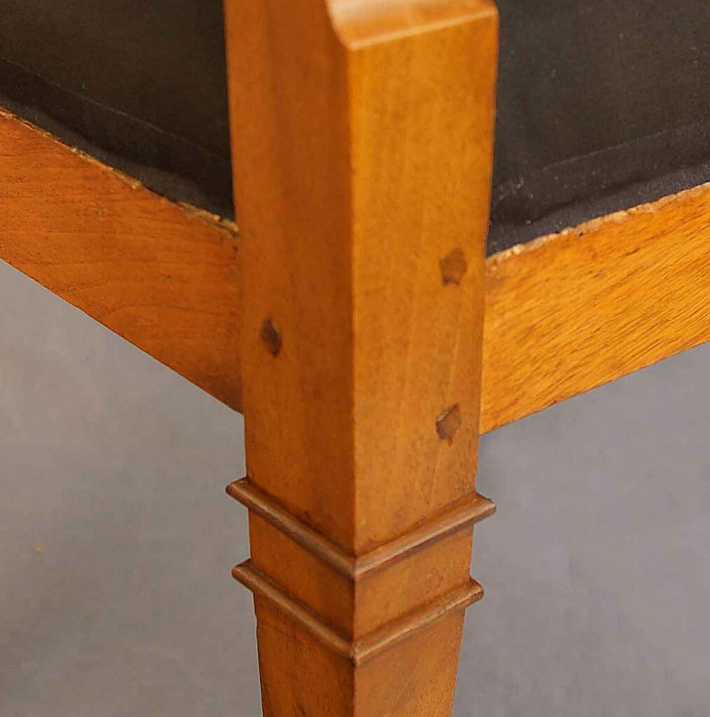 Biedermeier-Stuhl Detail